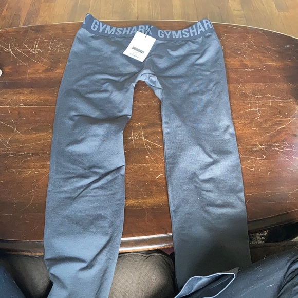 Gymshark fit leggings never worn new with tags - Picture 2 of 6